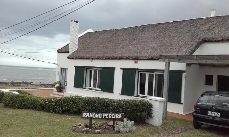 rancho antiguo en alquiler frente al mar